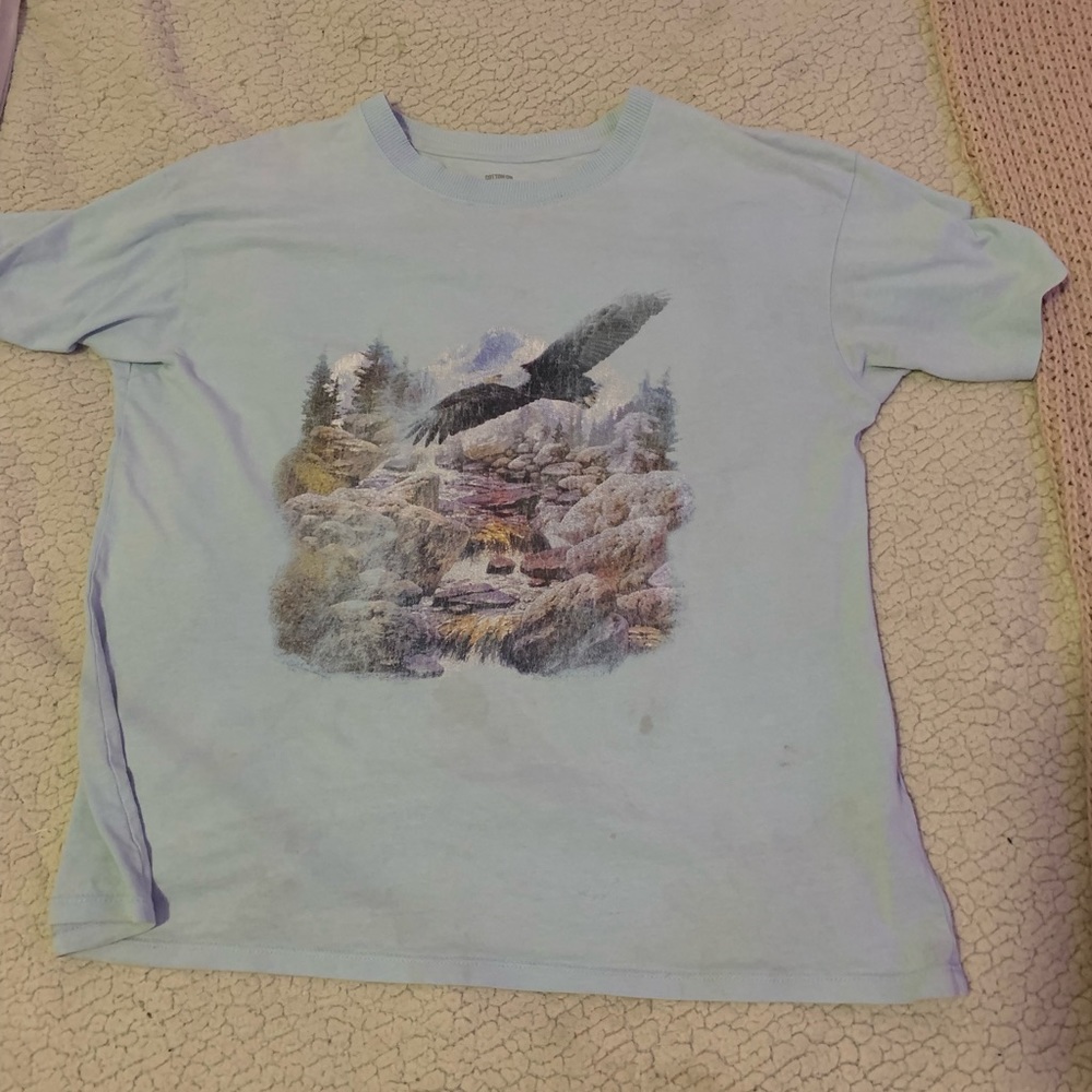 Oversized tee with a few stains. Brand - Cotton On. Size M - Picture 1 of 4